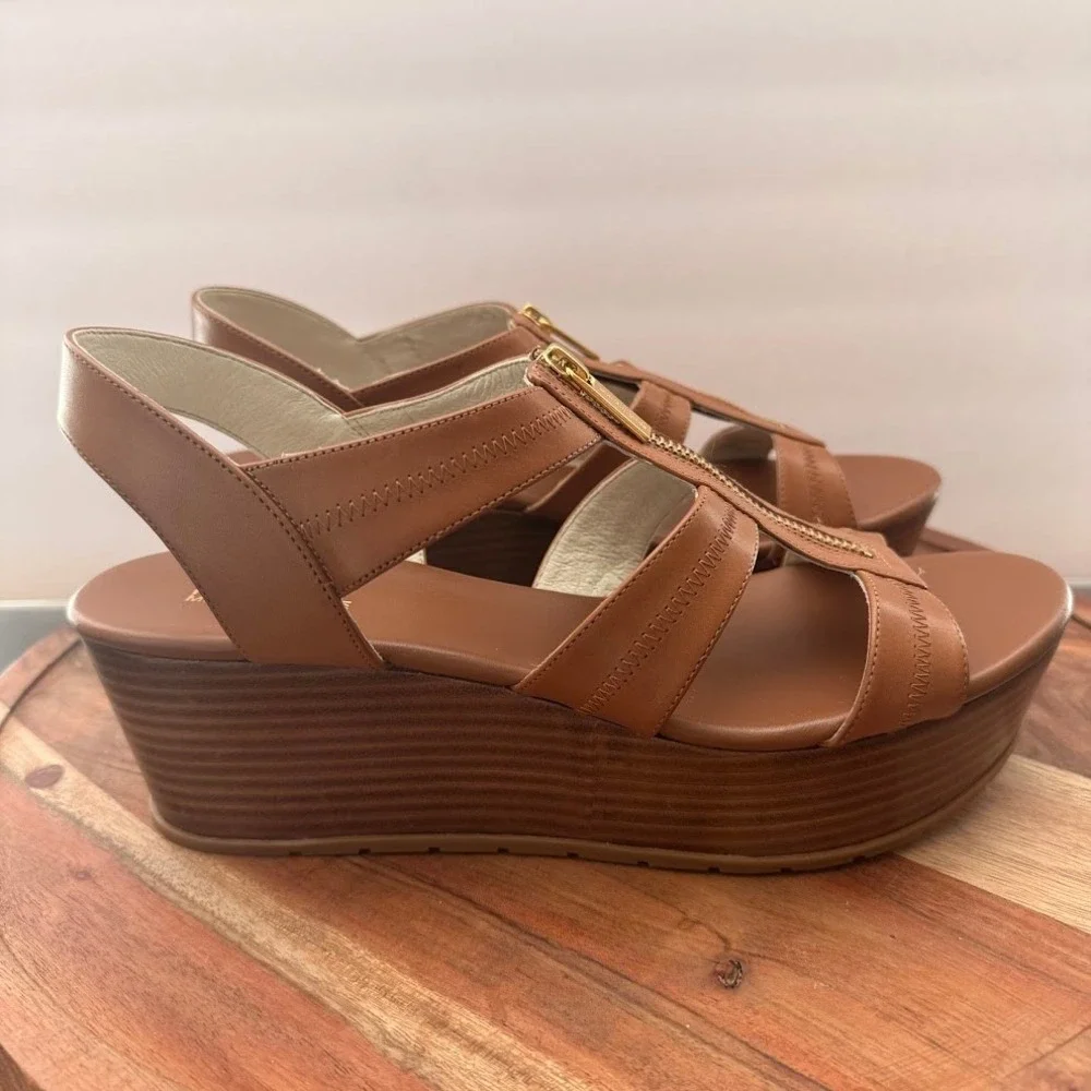 Michael Kors Women Tan Leather Platform Wedge Sandals Zip Gold Hardware 10M